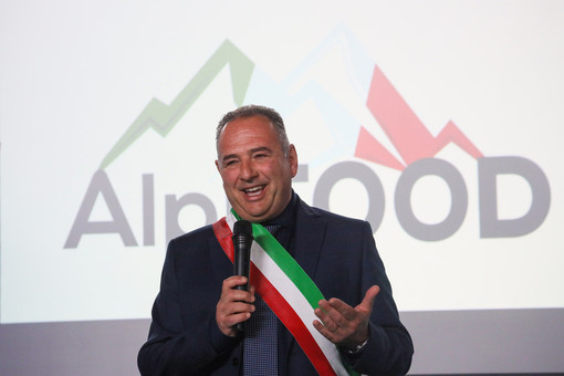 Il sindaco Marco Colombo ad Alpi Food