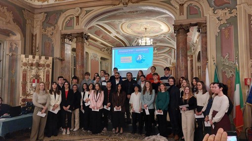 Manageritalia Lombardia premia 58 giovani di Varese con le borse di studio del Fondo Mario Negri