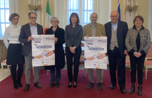 Anche a Varese torna la giornata di raccolta dei medicinali: in provincia 151 farmacie aderenti