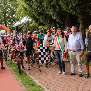Cittiglio: in 200 in bicicletta con Giuseppe Saronni