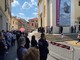 Monsignor Vegezzi nell'omelia del funerale a Vedano: «Quanto può far male l'egoismo degli uomini»