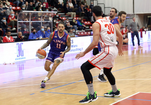 Legnano Basket, brutta sconfitta con Firenze