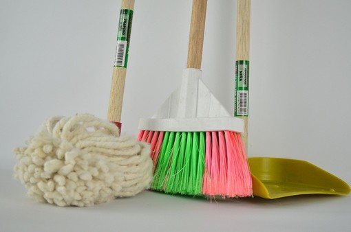 Pulizie condominiali: quando affidarsi a una ditta di pulizie professionale